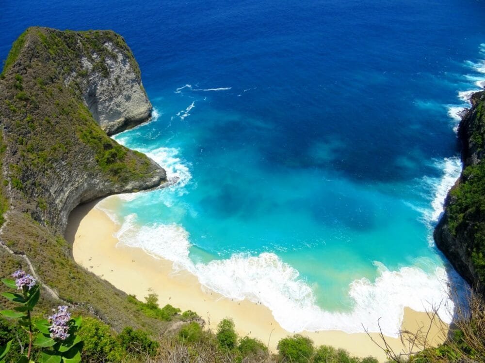 Kelingking-beach-nusa-penida3