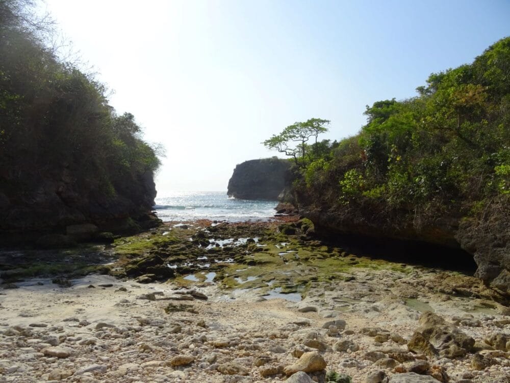 Lumangan-beach-nusa-penida6
